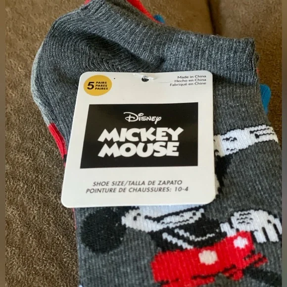 Disney Mickey Kids Socks — 5 Pairs [Shoe Size: 10 - 4] ✨HOST PICK!✨ - Picture 4 of 15